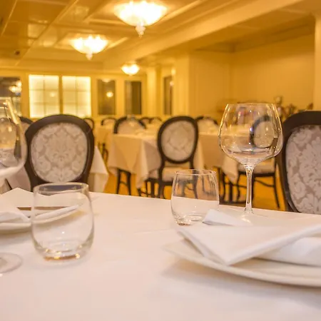 Opera 4* Tirana