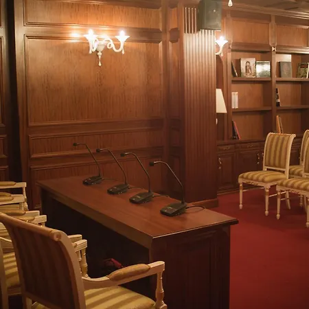 Ξενοδοχείο Opera