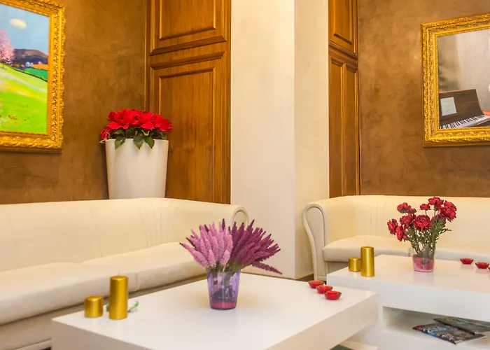 Opera Szálloda Tirana