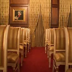 Отель Opera 4*