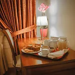 Opera 4* Tirana