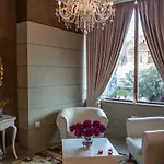 Отель Opera 4*