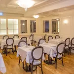Opera 4* Тирана