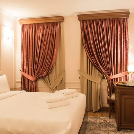 Opera Hotel Tirana
