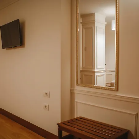 Opera Otel 4*