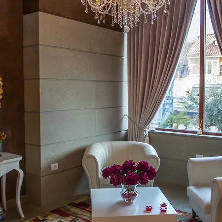 Otel Opera