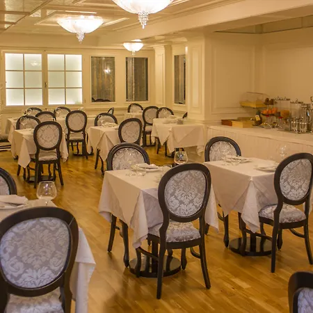 Otel Opera